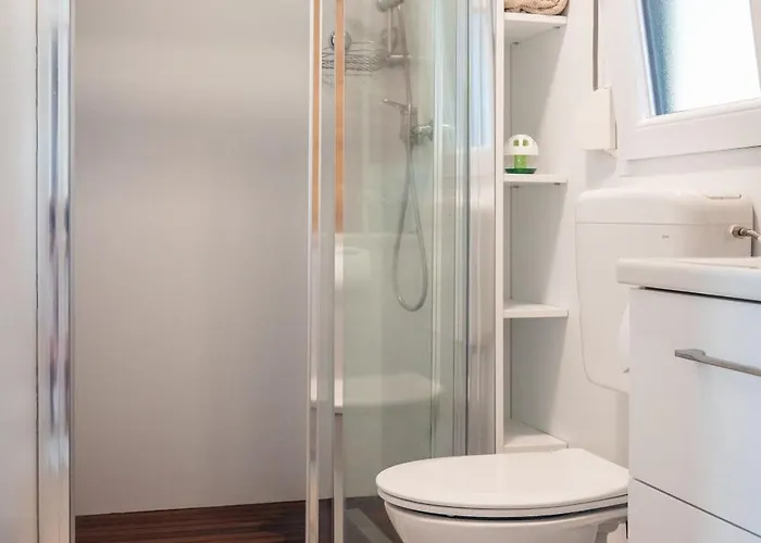 House No 1 Кемпинг *