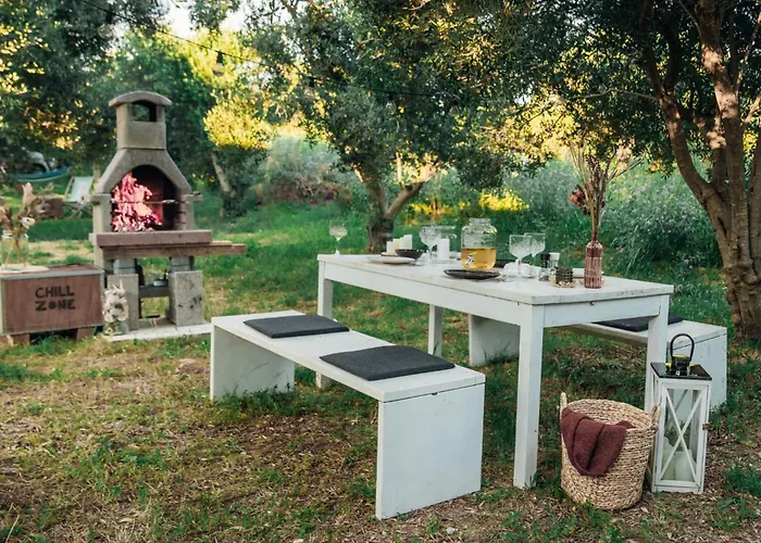 House No 1 Кемпинг *